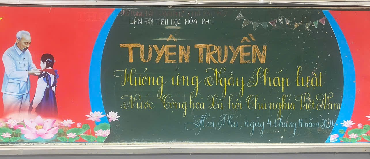 Tuyền truyền pháp luật hưởng ứng Ngày Pháp luật nước Cộng hòa xã hội chủ nghĩa Việt Nam 9/11/2024