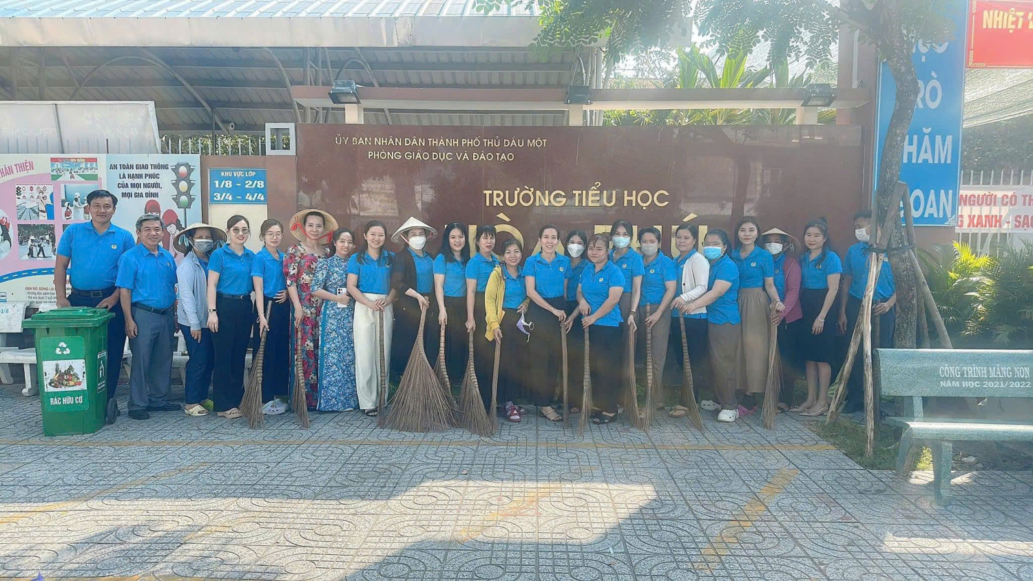 CĐCS Trường Tiểu học Hòa Phú hưởng ứng "ngày thứ bảy văn minh"